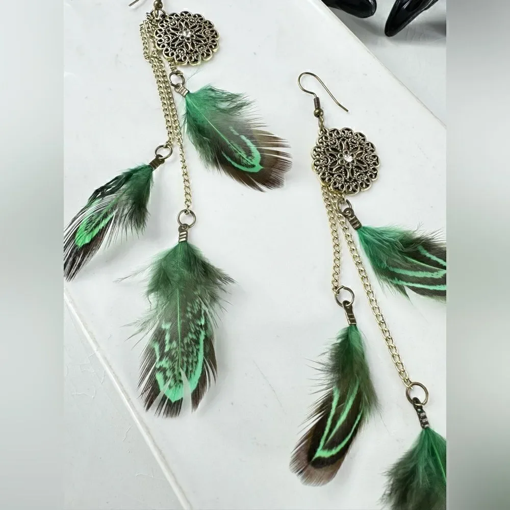 Romance Me Feather Earrings